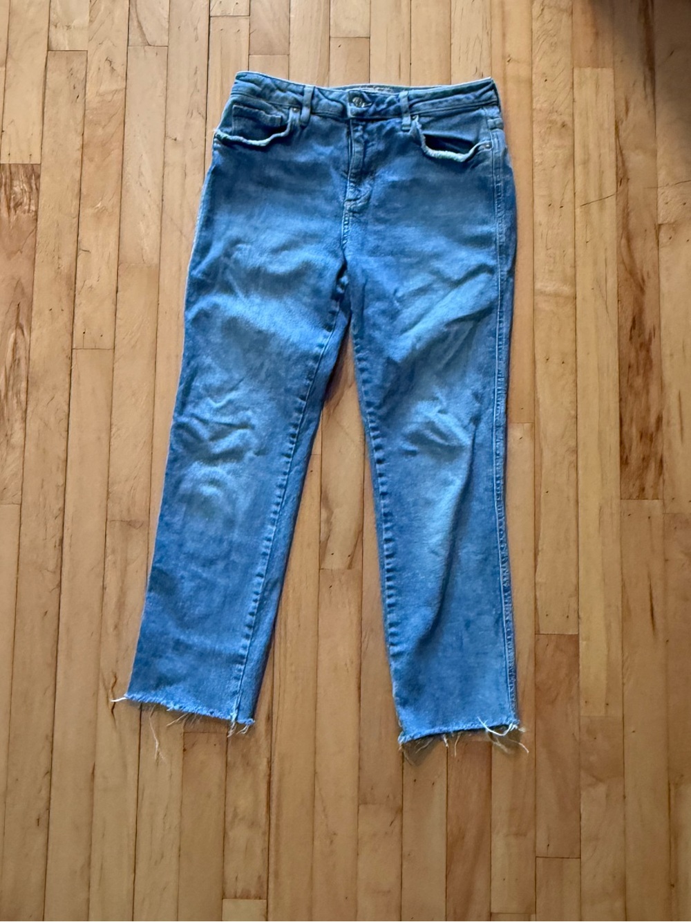 Free People Light Blue Frayed Hem Cropped Jeans